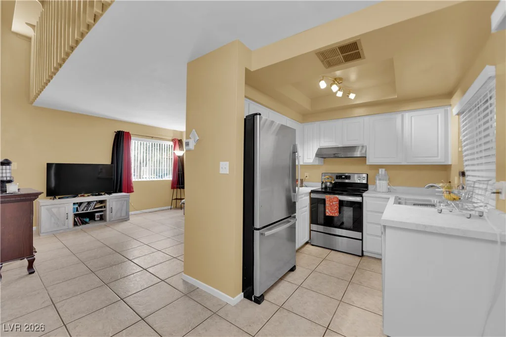 4770 Topaz, Las Vegas, NV 89121