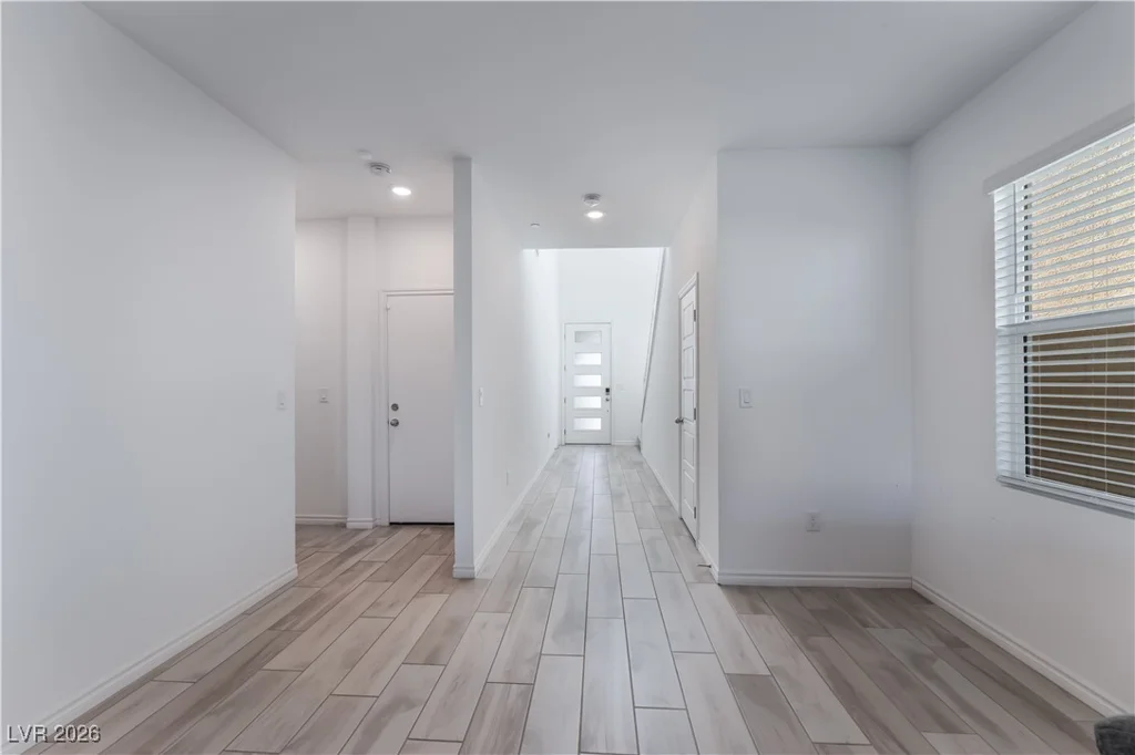 8866 Mountain Lion, Las Vegas, NV 89166