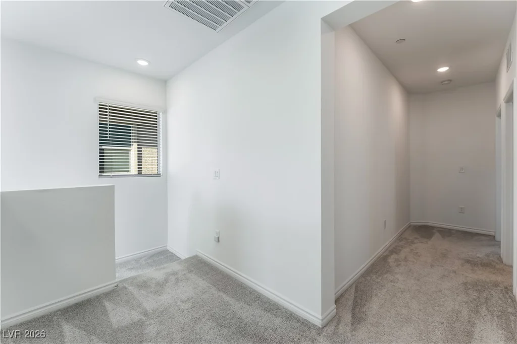 8866 Mountain Lion, Las Vegas, NV 89166
