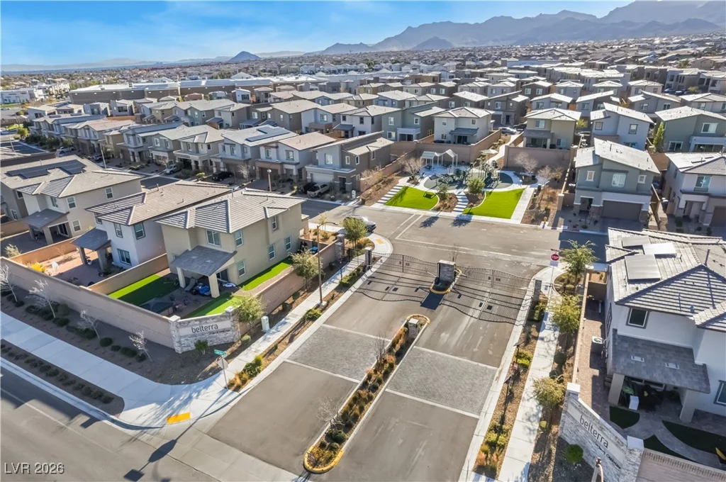 8866 Mountain Lion, Las Vegas, NV 89166