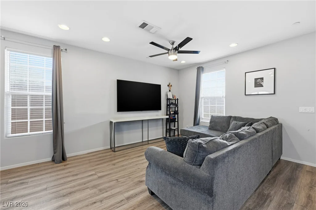 663 Swift Eagle, Henderson, NV 89015