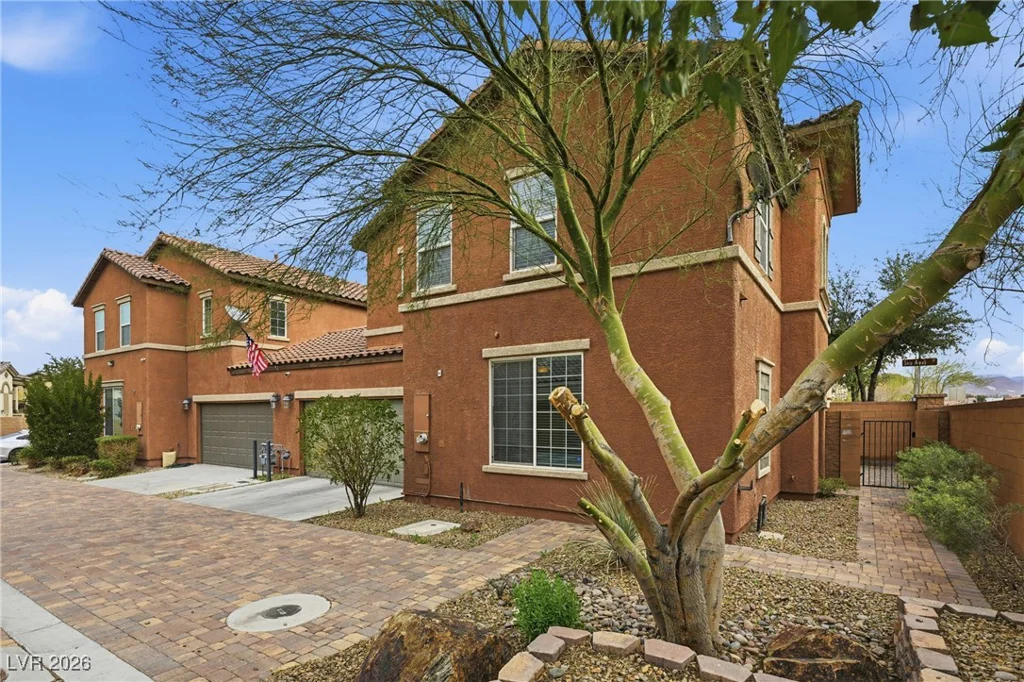 663 Swift Eagle, Henderson, NV 89015