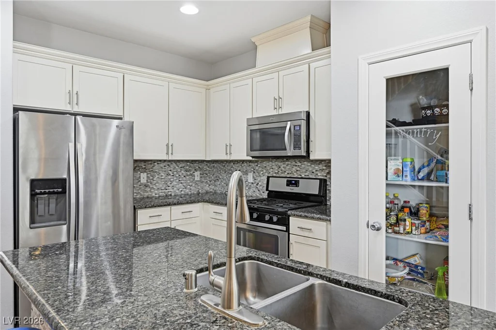 663 Swift Eagle, Henderson, NV 89015