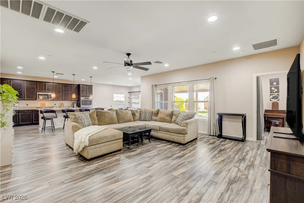 964 Cutter, Henderson, NV 89011