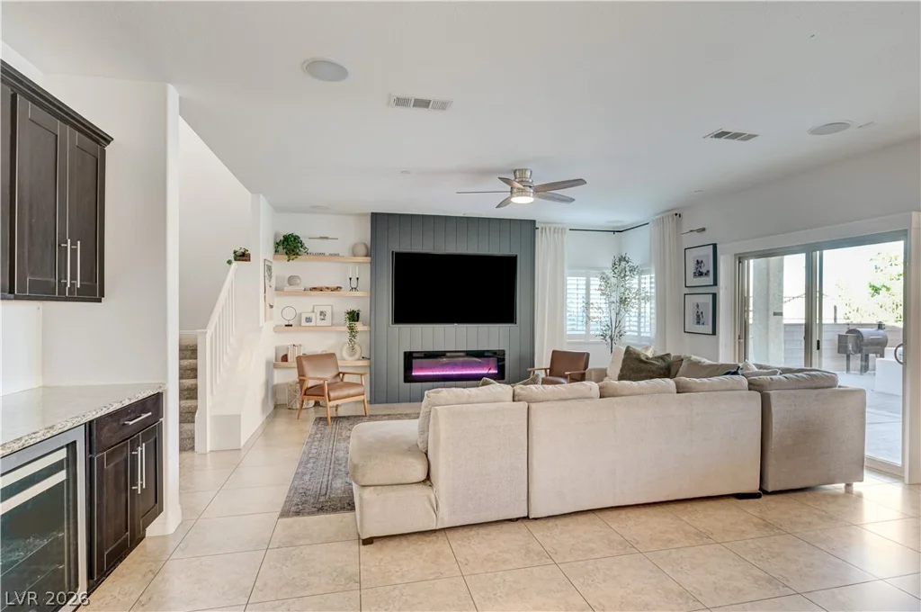 176 Kirkton, Henderson, NV 89012