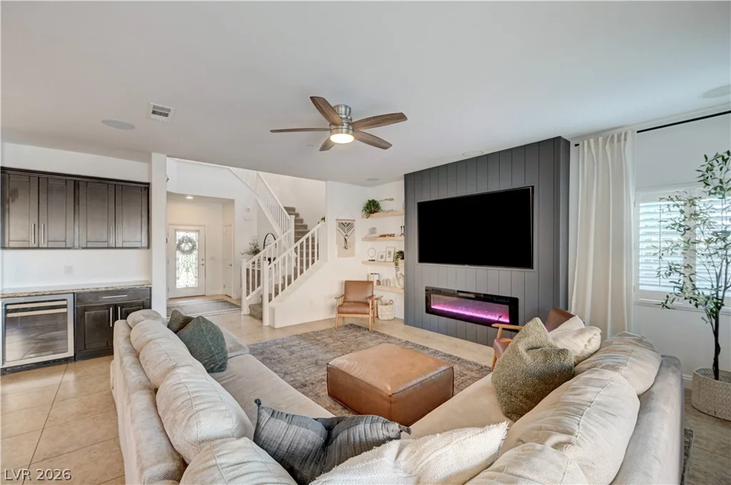 176 Kirkton, Henderson, NV 89012