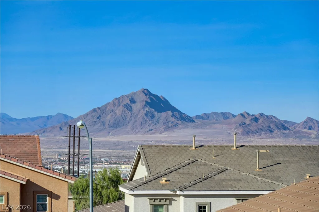 176 Kirkton, Henderson, NV 89012