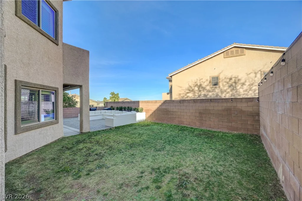 176 Kirkton, Henderson, NV 89012