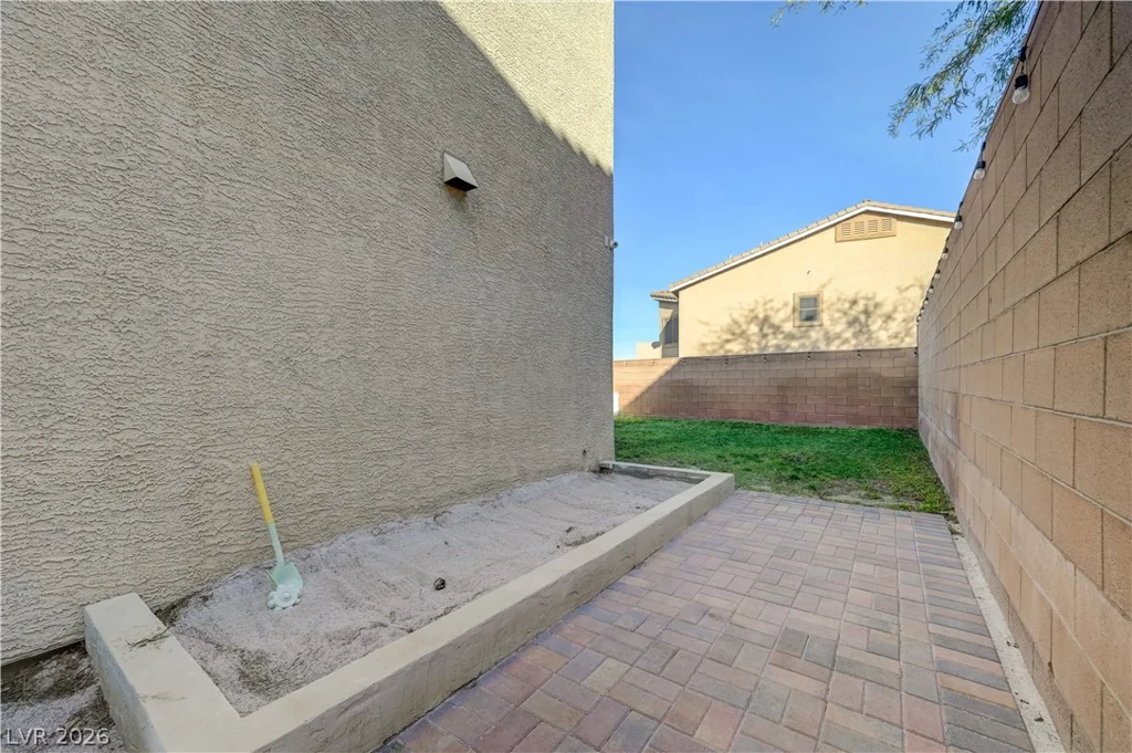 176 Kirkton, Henderson, NV 89012
