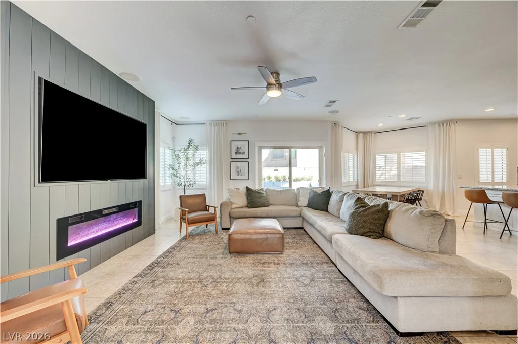 176 Kirkton, Henderson, NV 89012