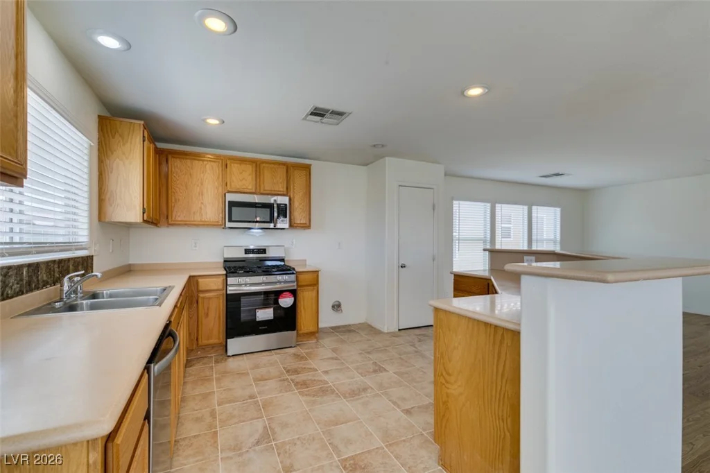 11668 Tierney Creek, Las Vegas, NV 89183