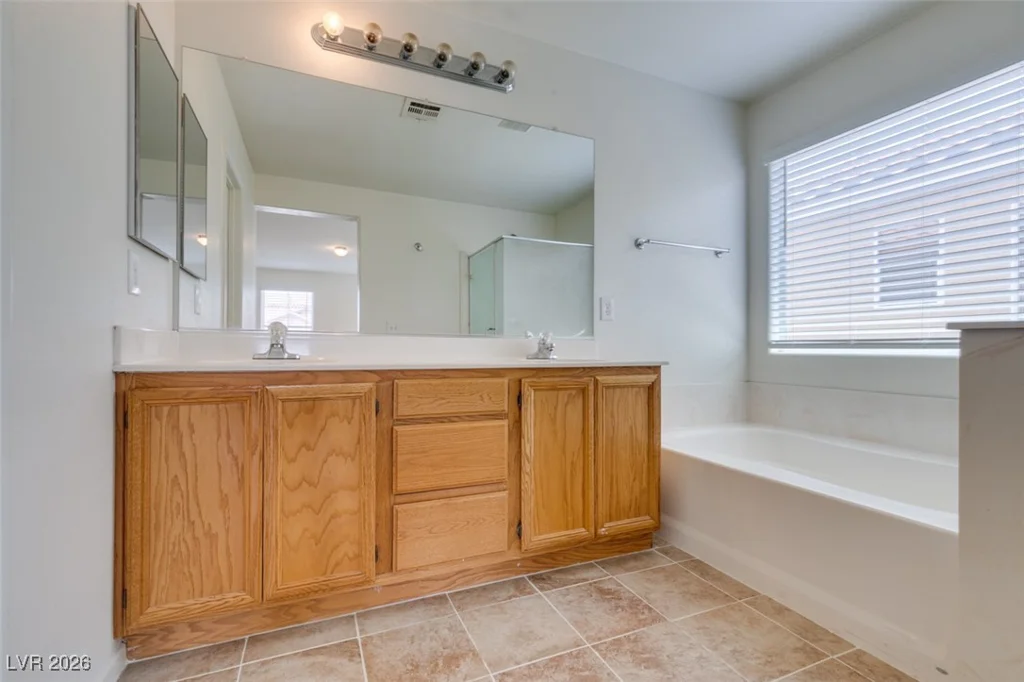 11668 Tierney Creek, Las Vegas, NV 89183
