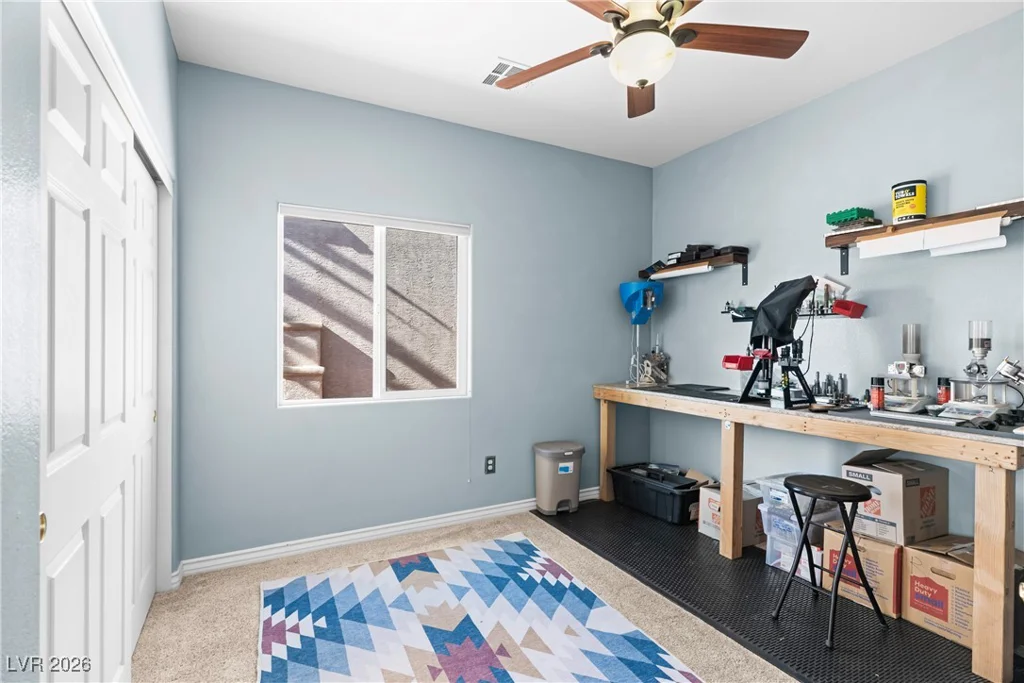 5822 Falling Stream, Las Vegas, NV 89131