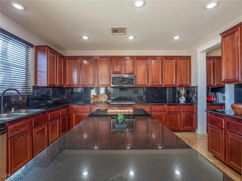 7125 Mountain Den, Las Vegas, NV 89179