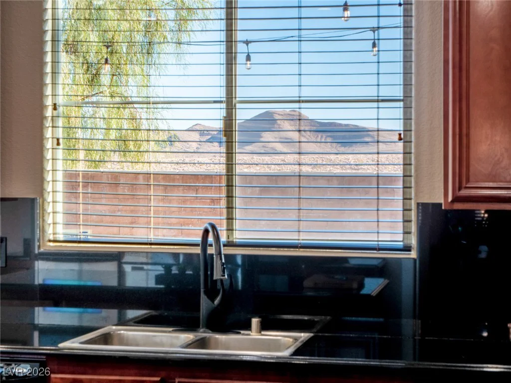 7125 Mountain Den, Las Vegas, NV 89179
