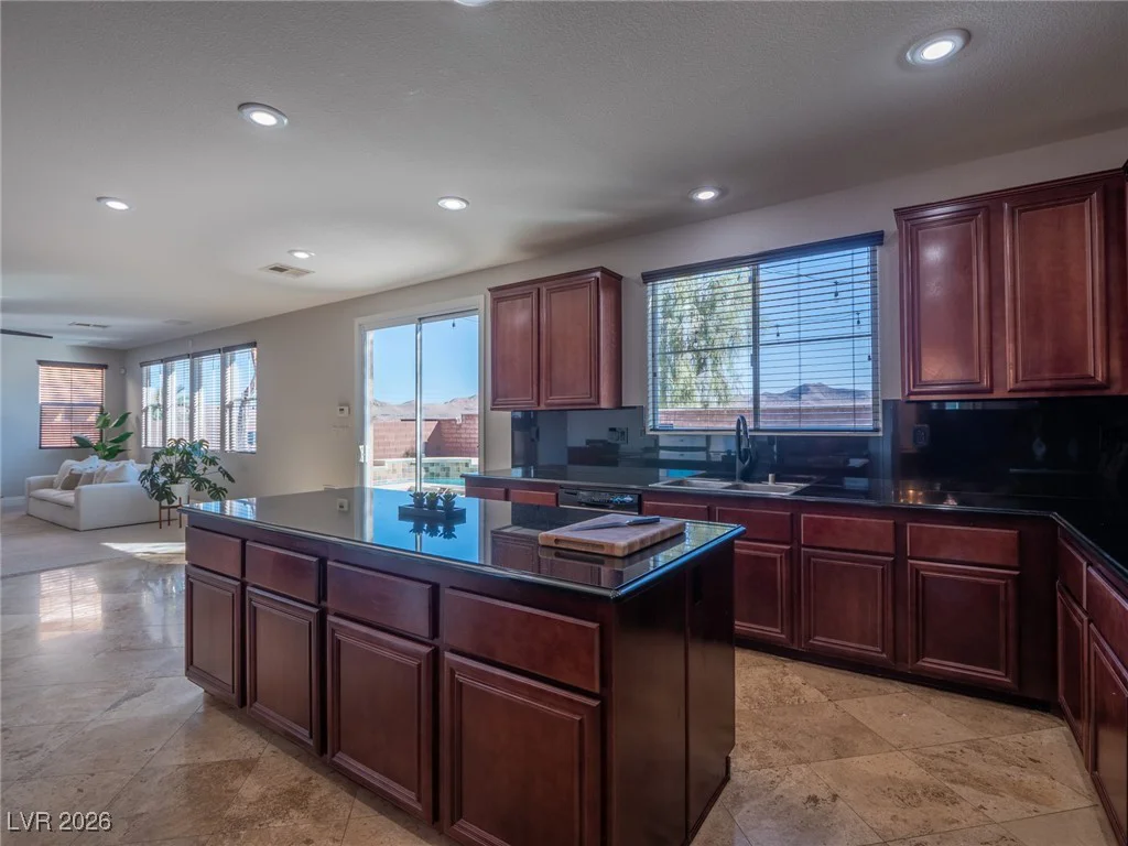 7125 Mountain Den, Las Vegas, NV 89179