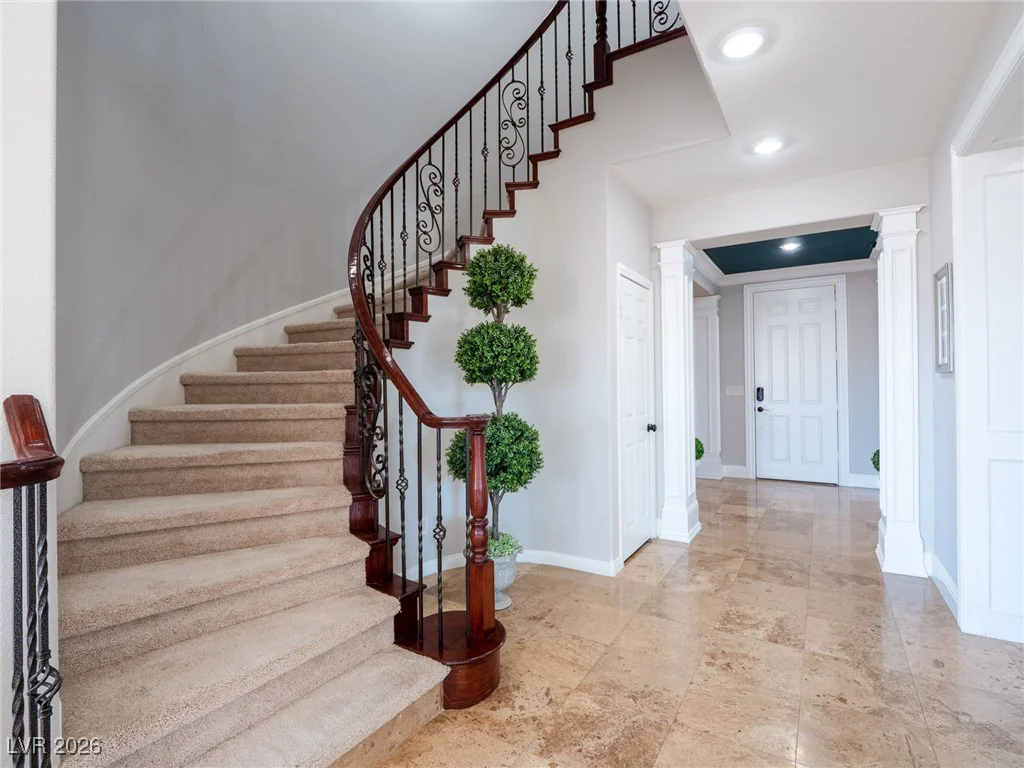 7125 Mountain Den, Las Vegas, NV 89179