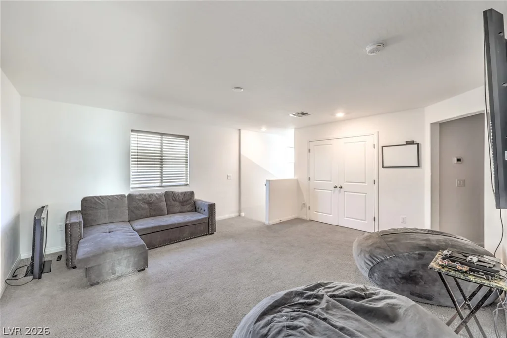 6919 Stone Cactus, North Las Vegas, NV 89086