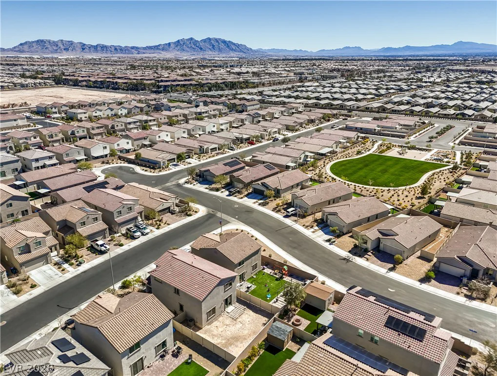6919 Stone Cactus, North Las Vegas, NV 89086