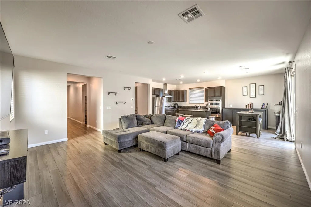 6919 Stone Cactus, North Las Vegas, NV 89086