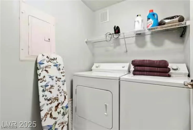 4400 Jones, Las Vegas, NV 89103
