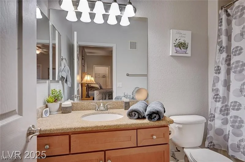 4400 Jones, Las Vegas, NV 89103