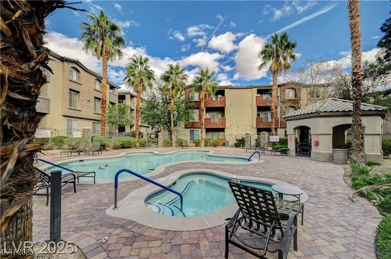 4400 Jones, Las Vegas, NV 89103