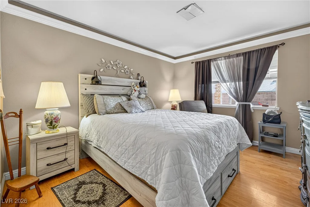3828 Vista Largo, Las Vegas, NV 89121