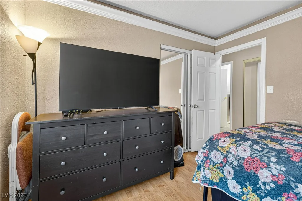 3828 Vista Largo, Las Vegas, NV 89121