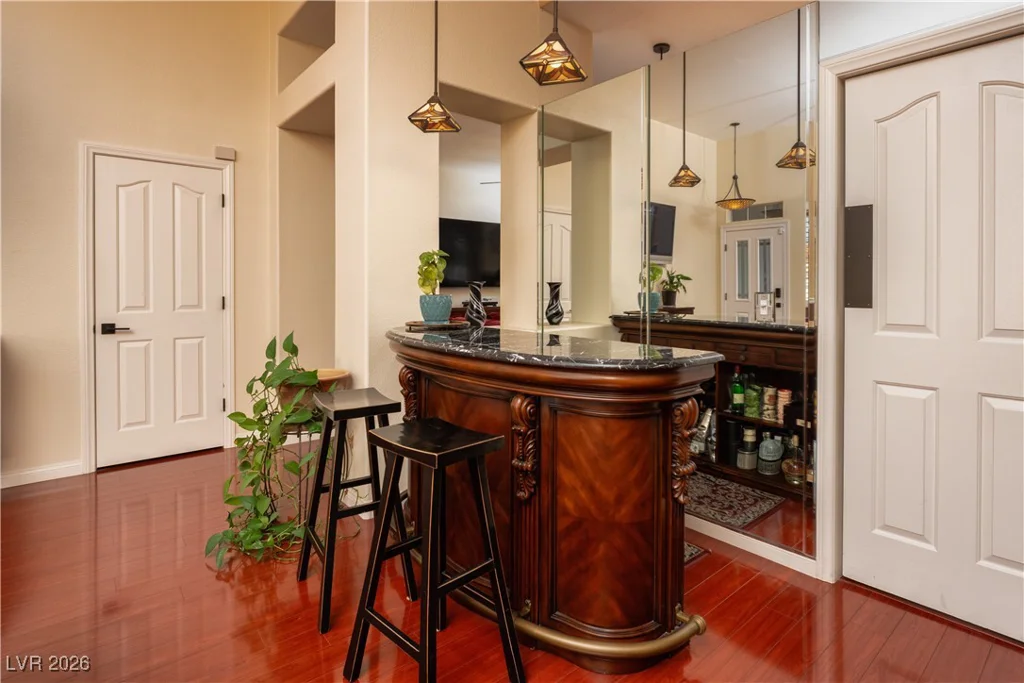 8865 Windsor Hill, Las Vegas, NV 89123