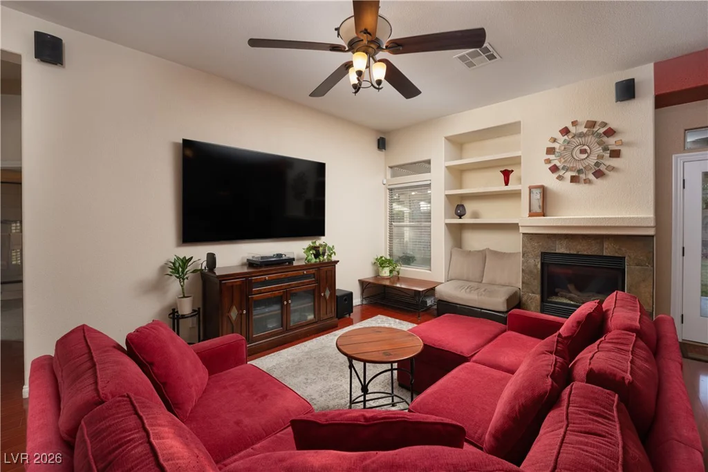 8865 Windsor Hill, Las Vegas, NV 89123