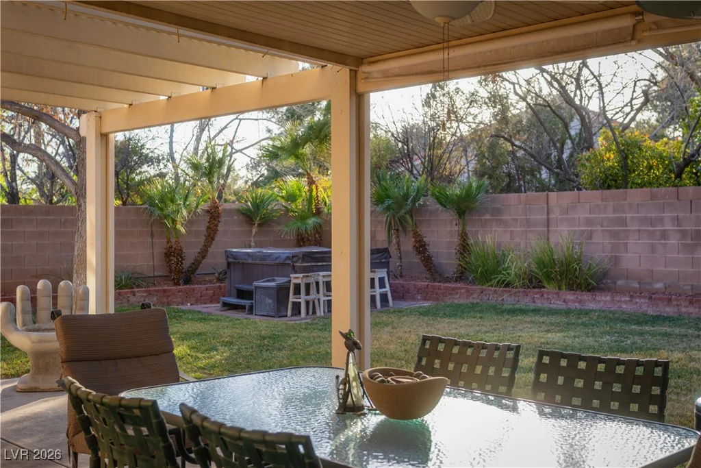 8865 Windsor Hill, Las Vegas, NV 89123