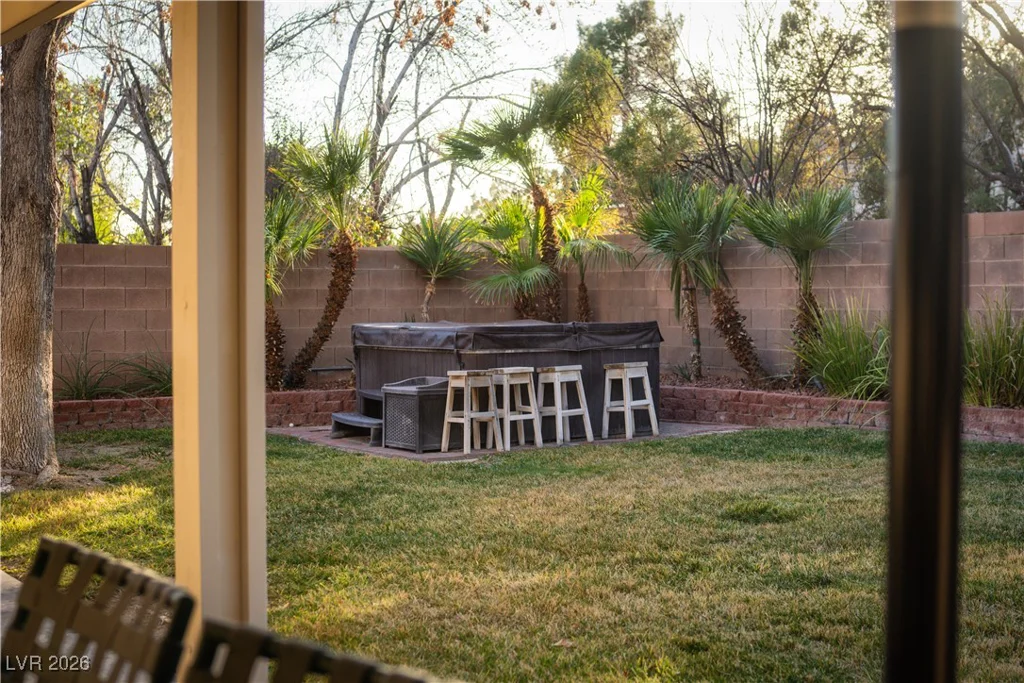 8865 Windsor Hill, Las Vegas, NV 89123