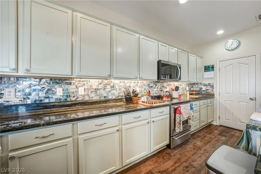 4302 Jacksboro, Pahrump, NV 89061