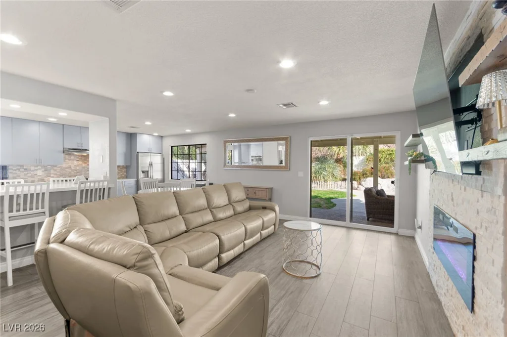 1013 Calico Ridge, Henderson, NV 89011