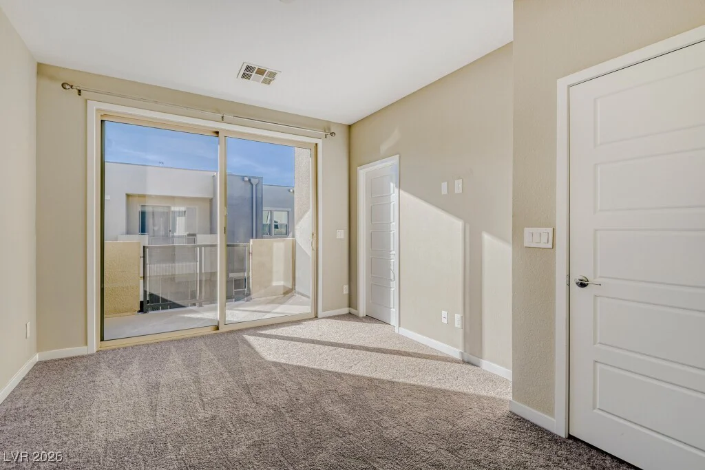 11270 Hidden Peak, Las Vegas, NV 89135