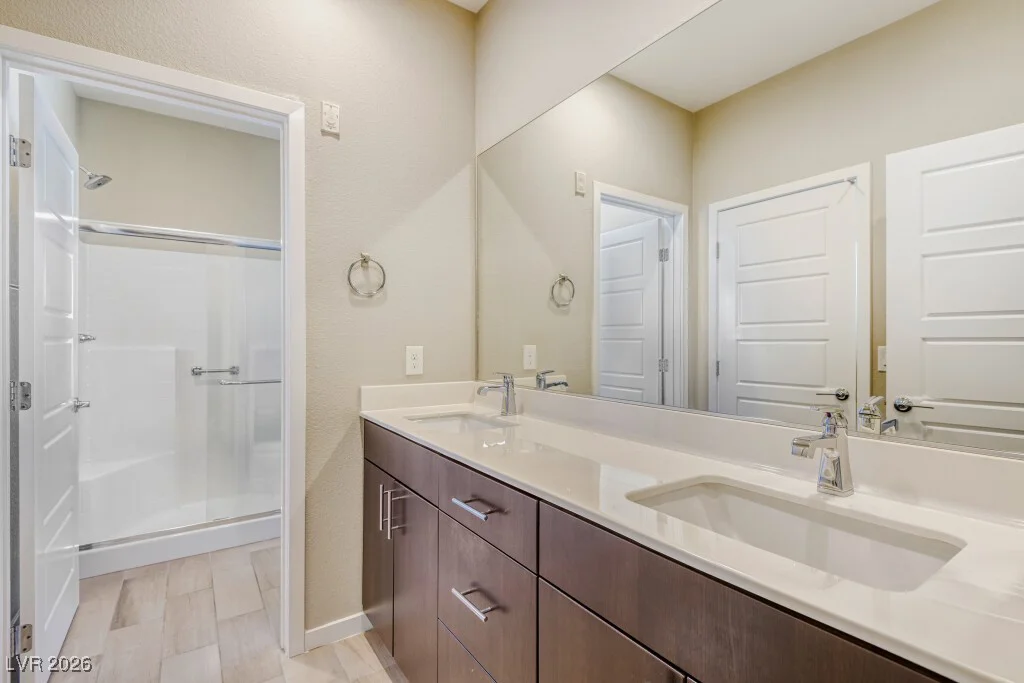 11270 Hidden Peak, Las Vegas, NV 89135