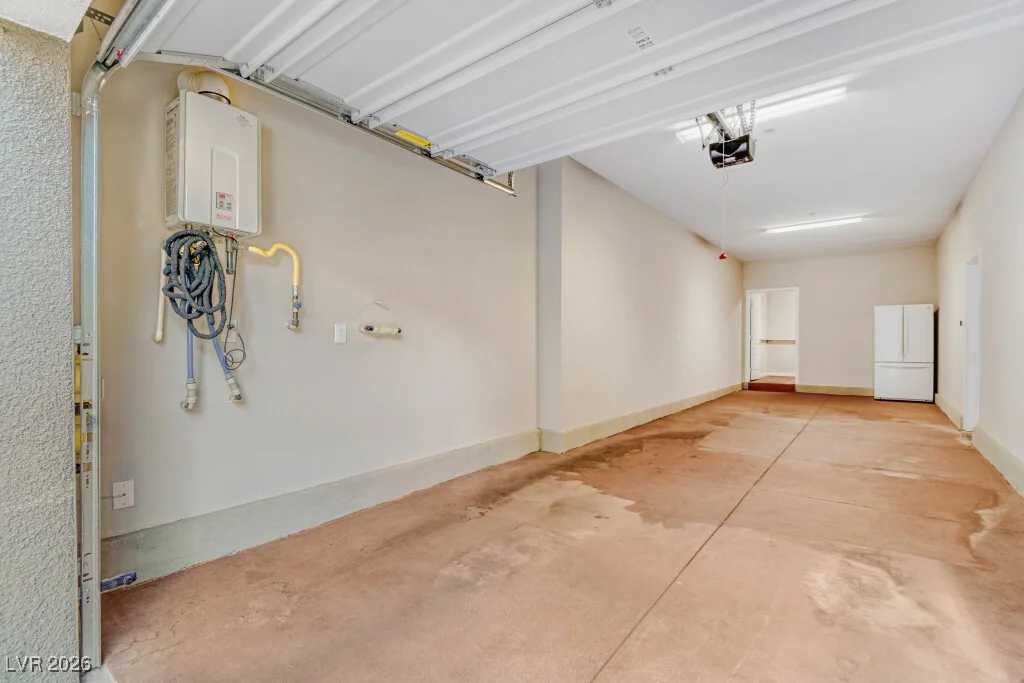 11270 Hidden Peak, Las Vegas, NV 89135