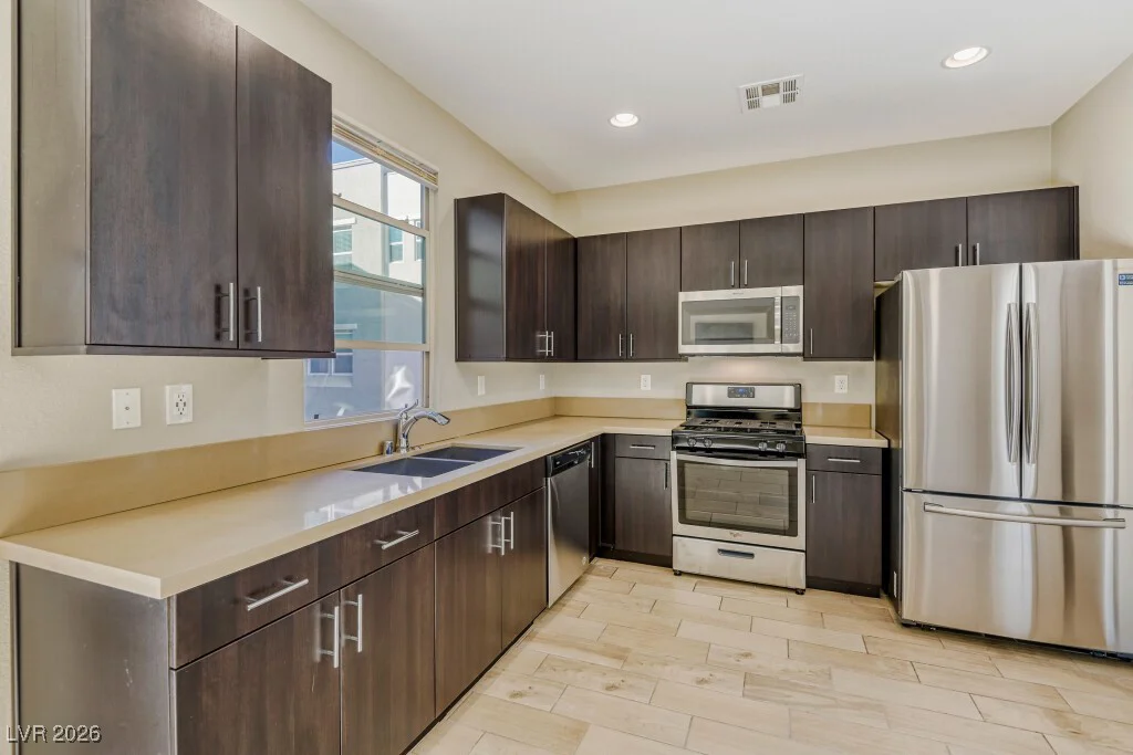 11270 Hidden Peak, Las Vegas, NV 89135
