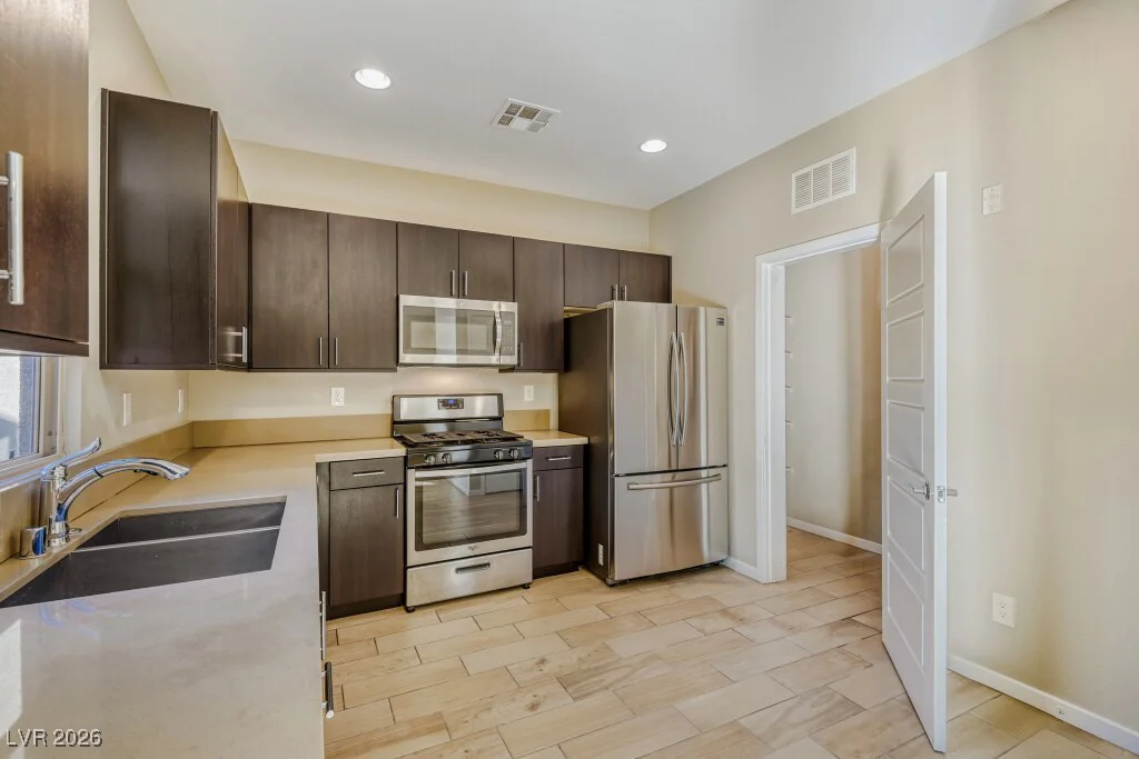 11270 Hidden Peak, Las Vegas, NV 89135