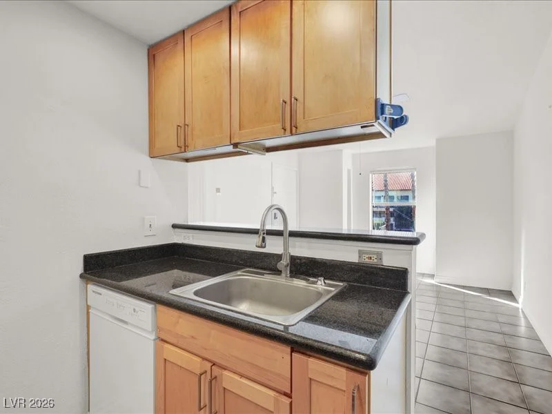 3682 Melonies, Las Vegas, NV 89103