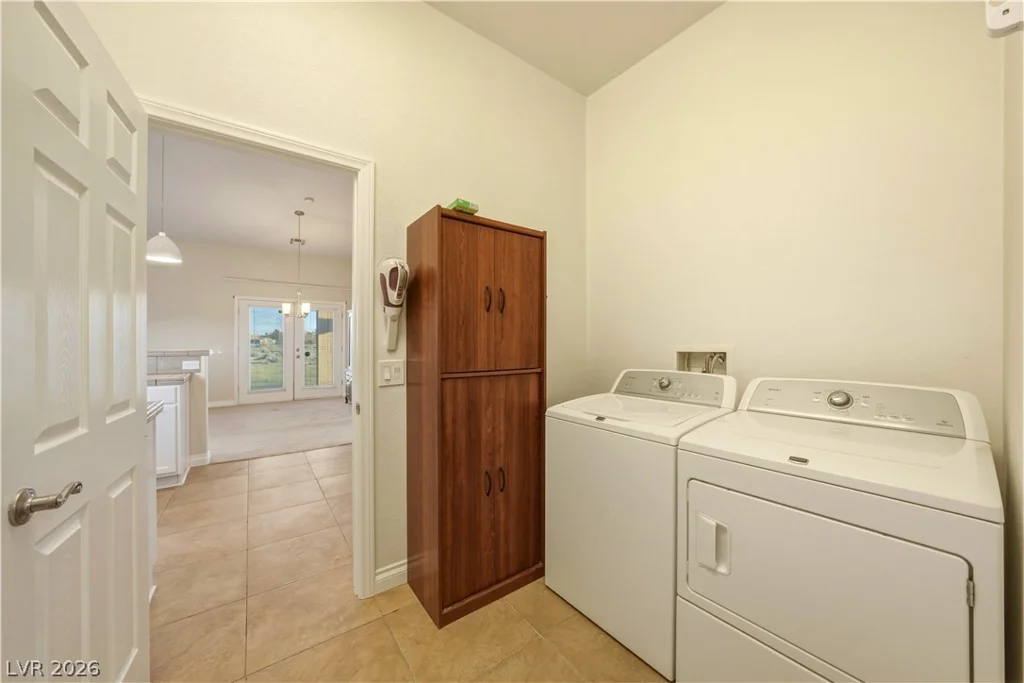 501 Leslie, Pahrump, NV 89060