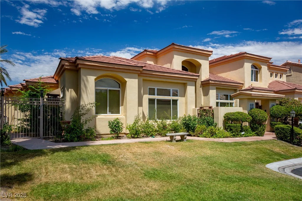 3575 Shelome, Las Vegas, NV 89121