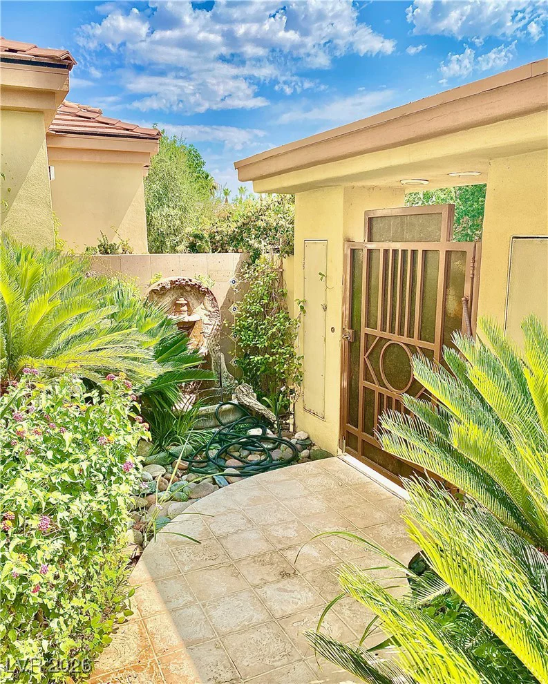 3575 Shelome, Las Vegas, NV 89121
