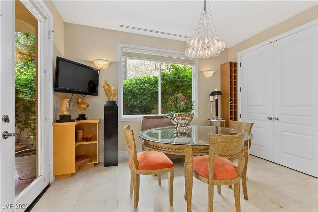3575 Shelome, Las Vegas, NV 89121
