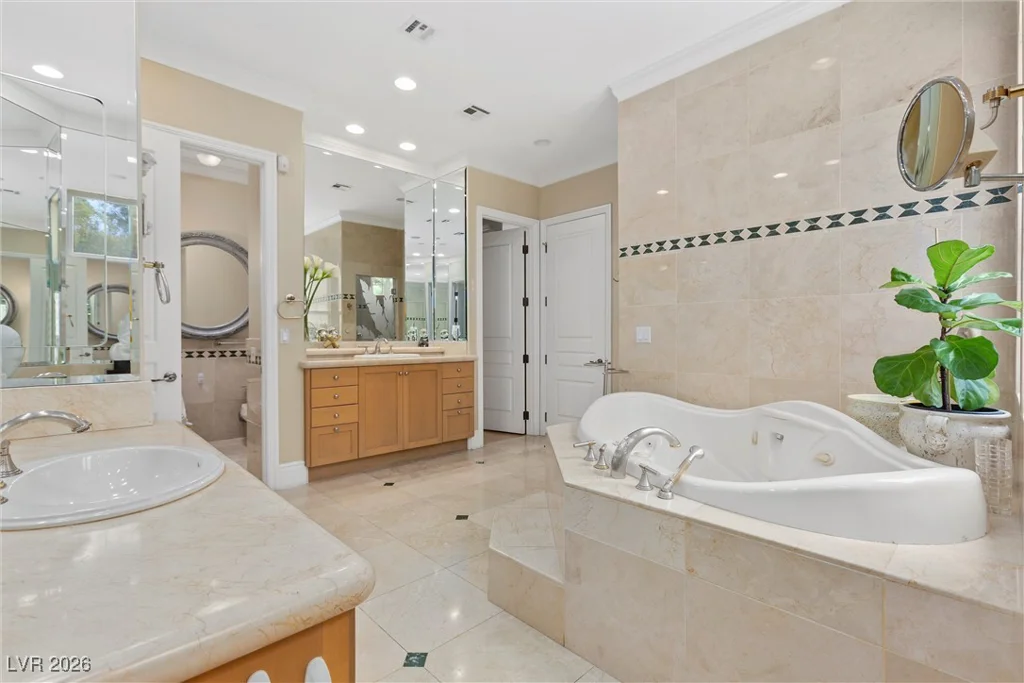 3575 Shelome, Las Vegas, NV 89121