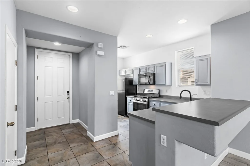 5324 Pendergrass, North Las Vegas, NV 89081