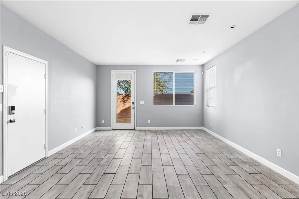 5324 Pendergrass, North Las Vegas, NV 89081
