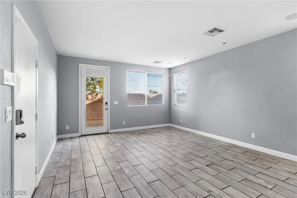 5324 Pendergrass, North Las Vegas, NV 89081