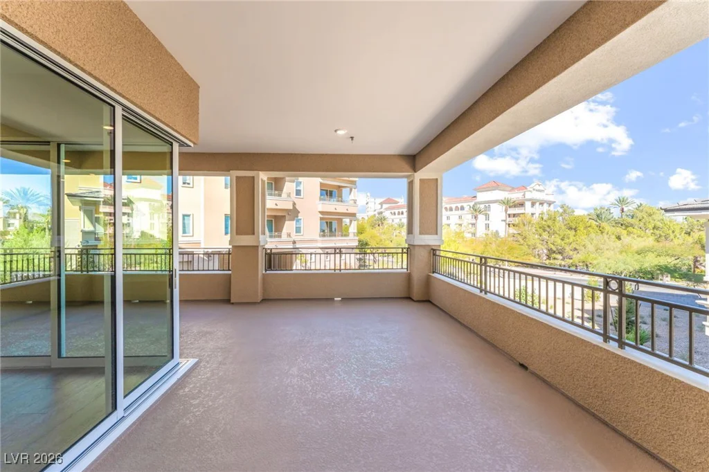 9132 Las Manaitas, Las Vegas, NV 89144